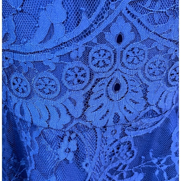 BB Dakota Dress 0 Royal Blue Fit & Flare Mini Cap‎ Sleeve Floral Elegant HOCO - Picture 7 of 11